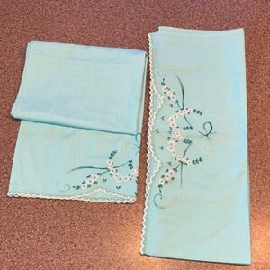 Embroidered Pillowcase Set - Light Blue